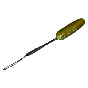 Giants Fishing Etetőlapát nyéllel Baiting Spoon with holes + handle L (53cm)