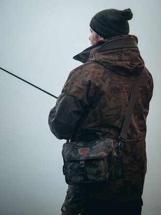 Pergető táska Giants Fishing Spinning Bag Deluxe