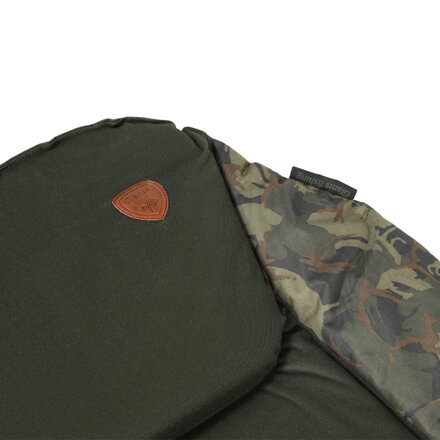 Giants Fishing Horgászágy Gaube XT Bedchair 8Leg