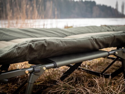 Giants Fishing Horgászágy Bedchair Flat Fleece XL 8Leg
