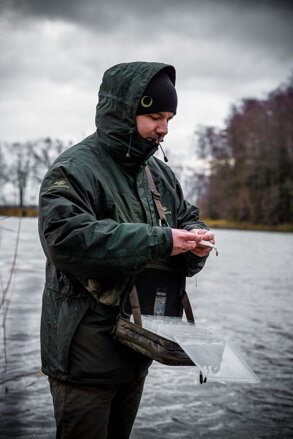 Pergető táska Giants Fishing Spinning Bag Luxury