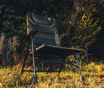 Giants Fishing Horgász fotel Chair Long Back