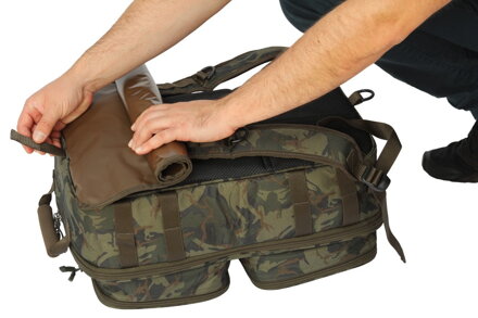 Giants Fishing Hátizsák Compact Rucksack