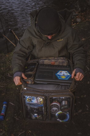 Giants Fishing Hátizsák Compact Rucksack