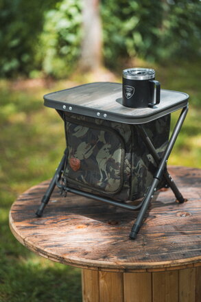 Giants Fishing Összecsukható asztal tárolóval Folding Table with Bag