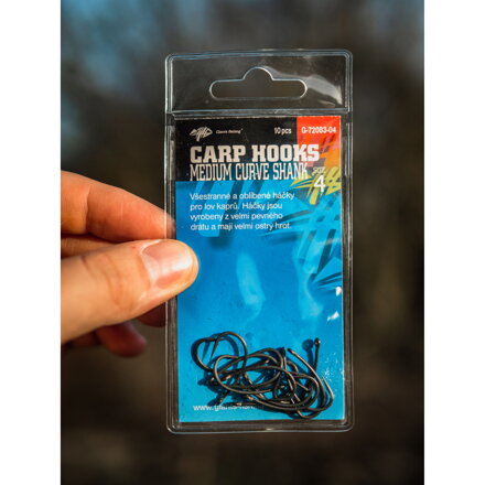Giants Fishing Medium Curve Shank Bojlis horog 10db
